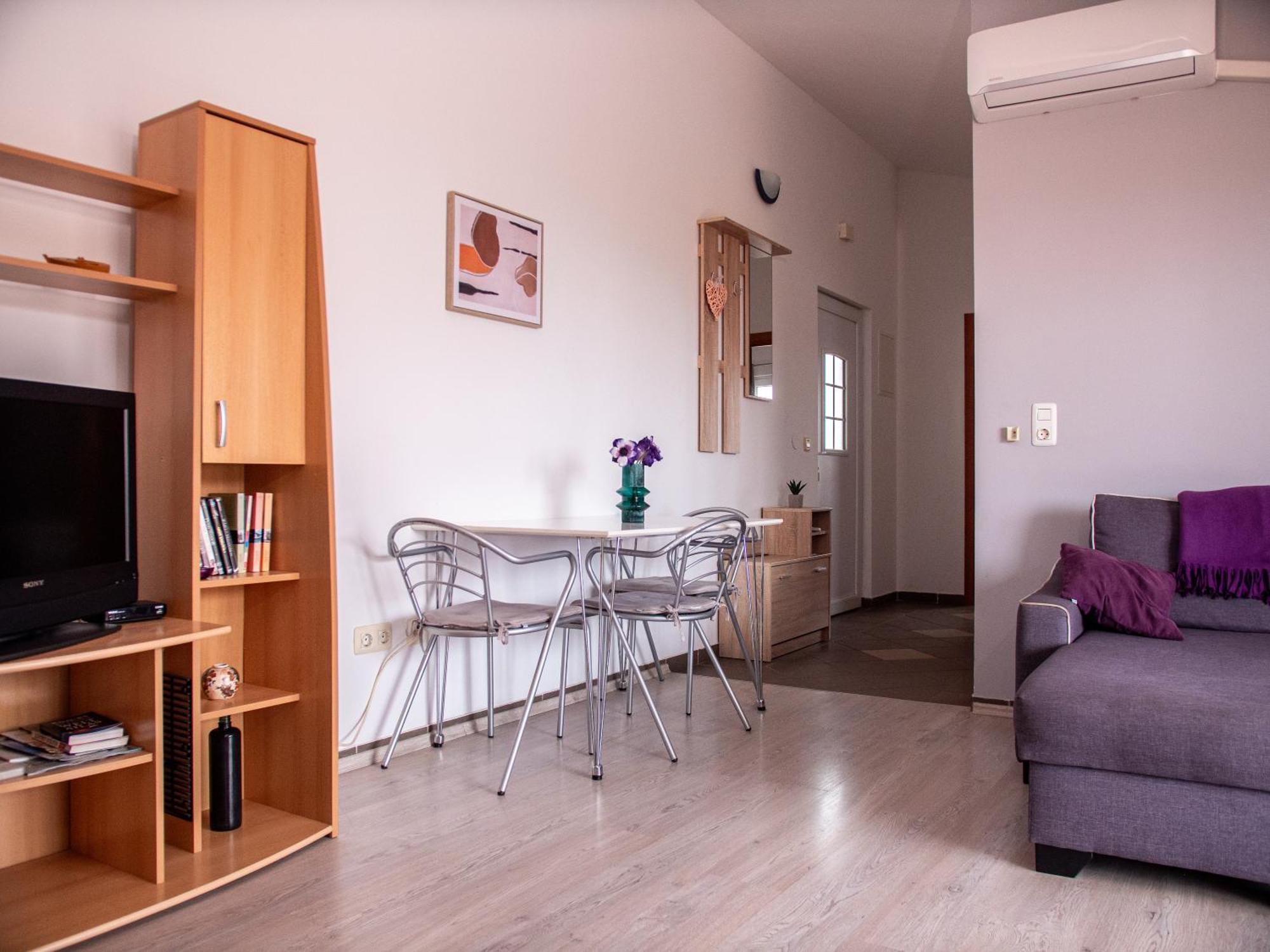 Jacqueline Apartment PUY Eksteriør bilde